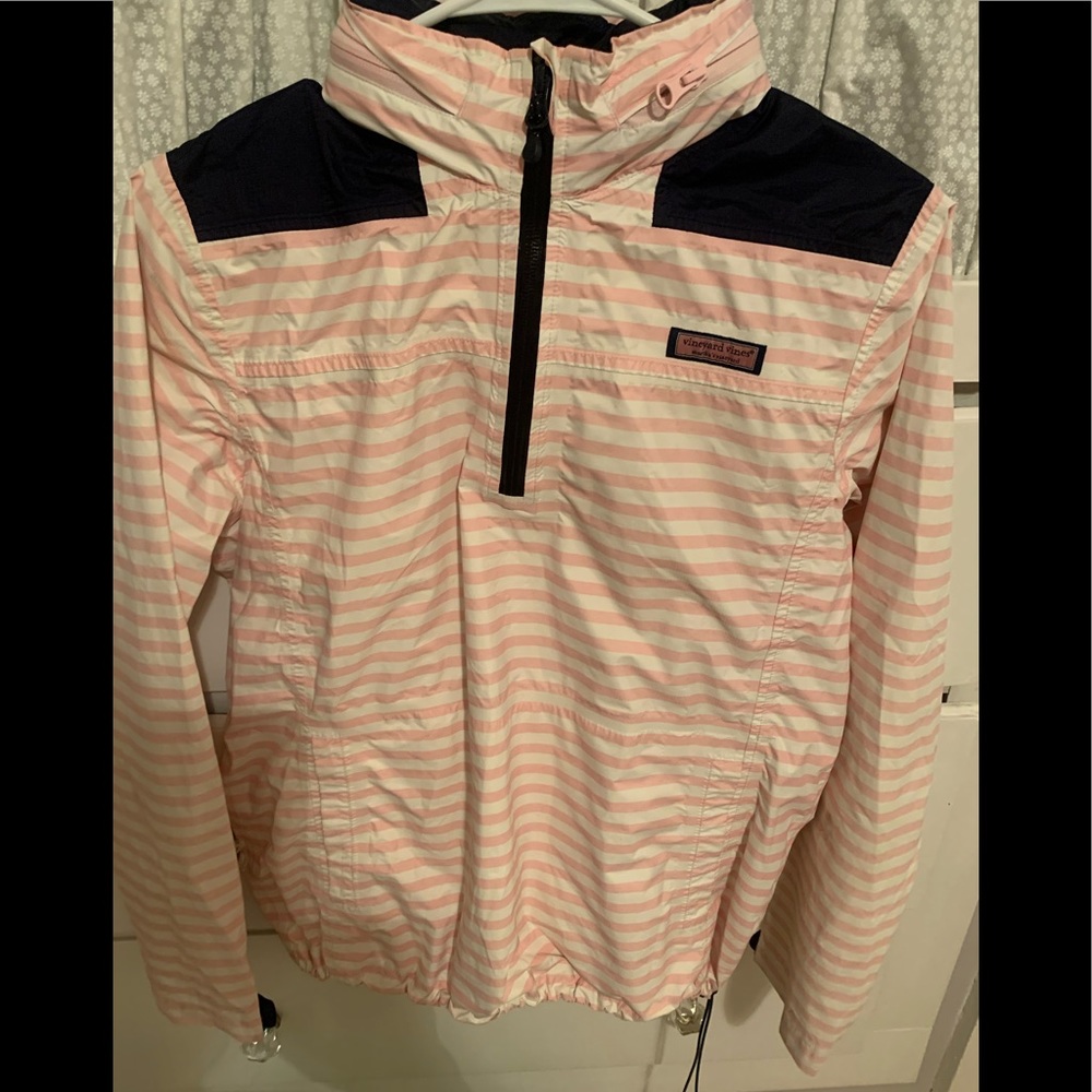 Vineyard vines windbreaker